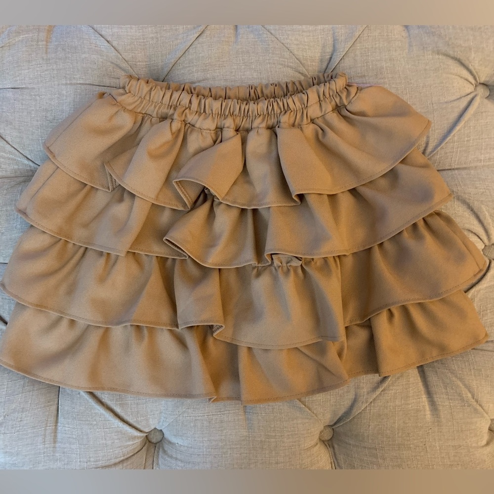 Girls KATIE MAY Tiered Skirt 7-8 Color: Beige/tan LIKE NEW!